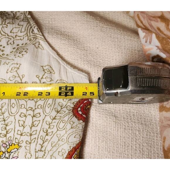 Bila Women's Top Size XL Red White Paisley Tank Sleeveless Tassel Bohemian - Picture 10 of 11